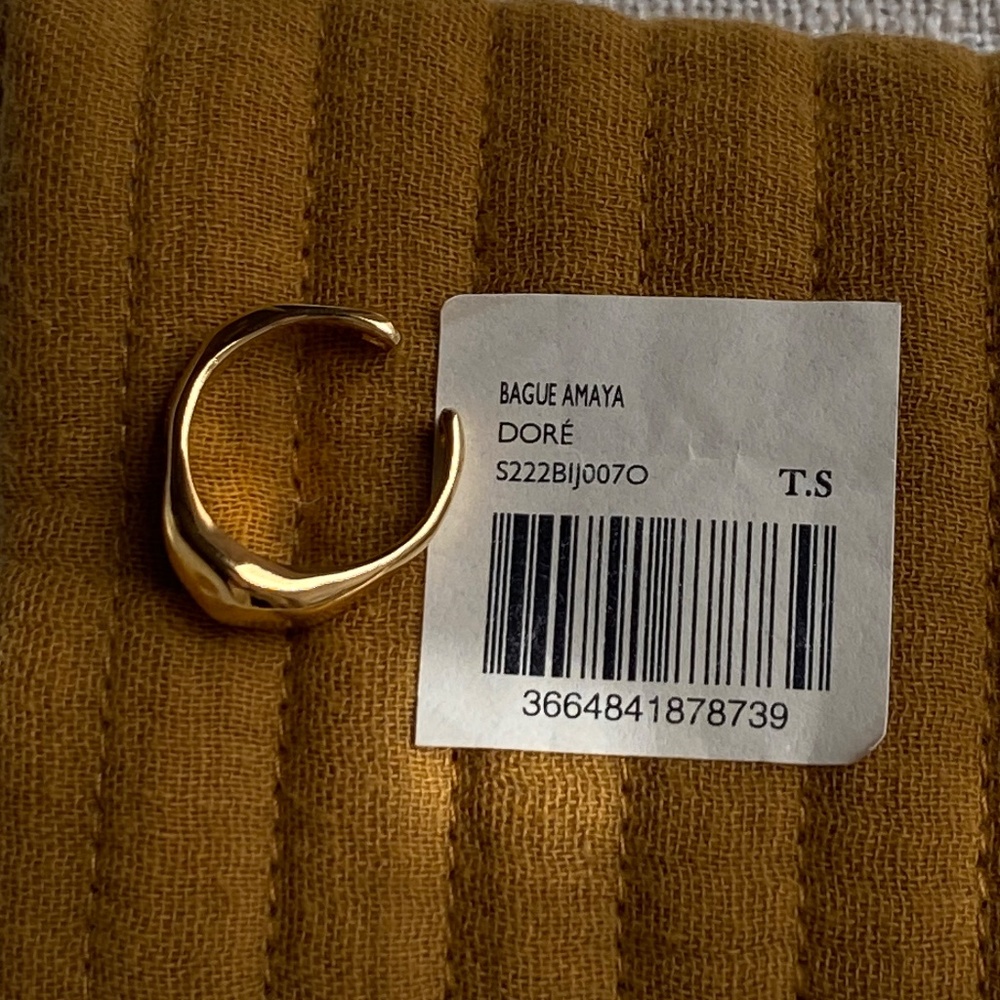 Sezane Gold Women's Rings Set - Picture 7 of 12